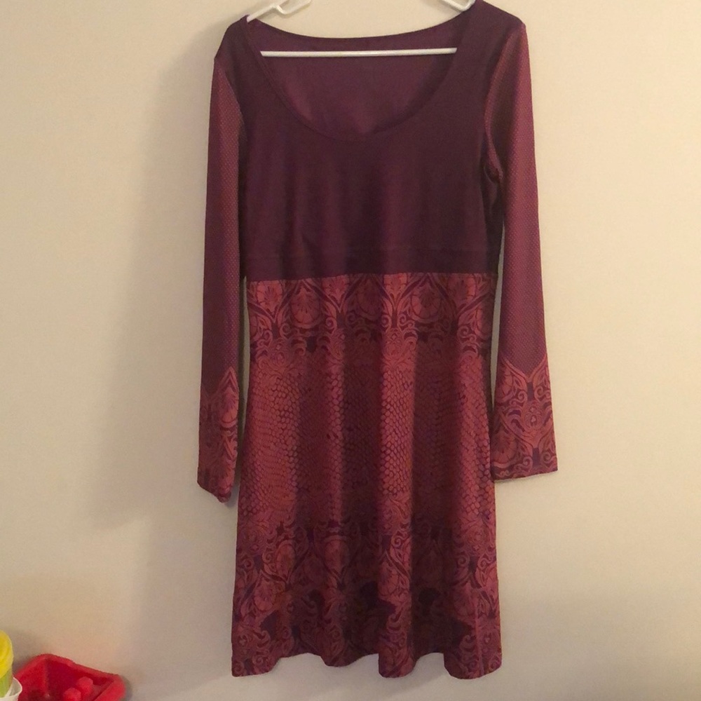 Women’s Prana Dress size large (fits like M/L)